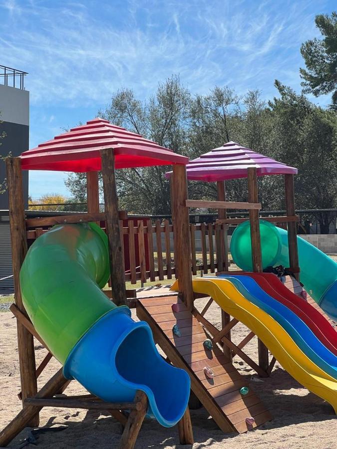 Howard Johnson Plaza Villa Carlos Paz 4*