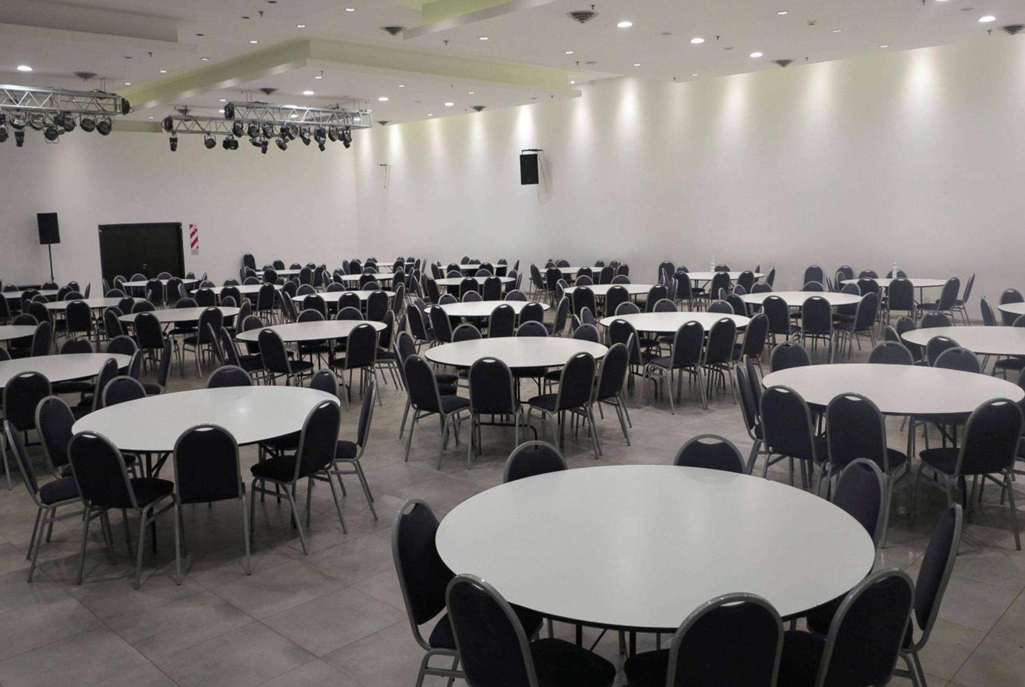 Howard Johnson Plaza Villa Carlos Paz Hotel 4*