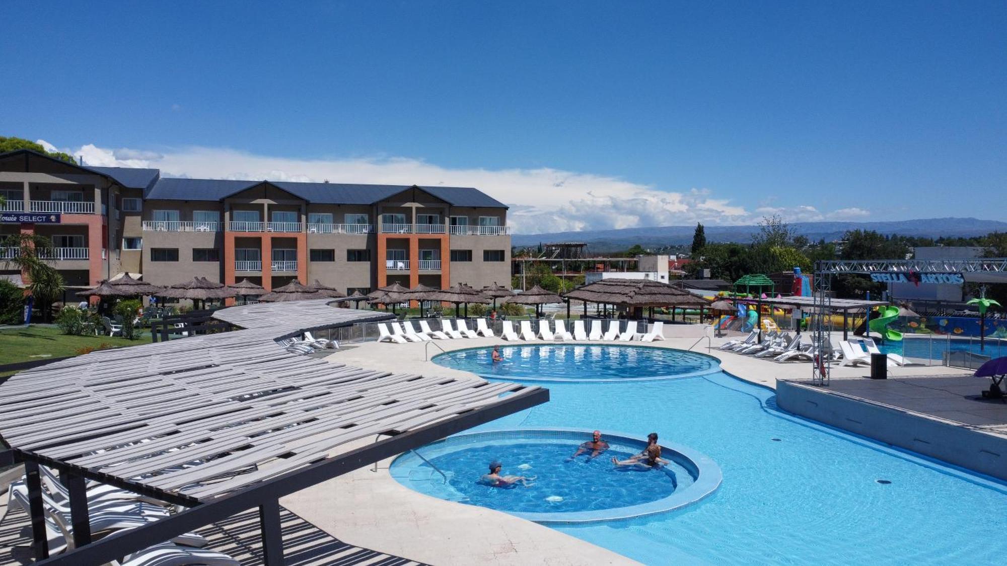 Howard Johnson Plaza Villa Carlos Paz Hotel
